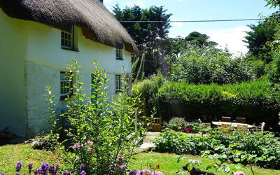 Old Lanvean Cottage