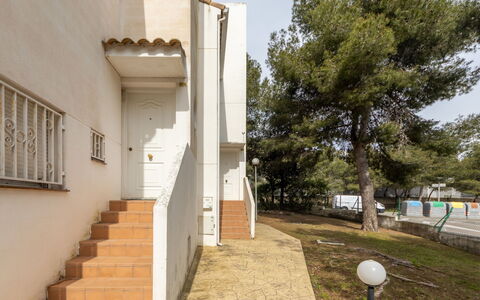 Salou 215: Mur, Composite, Escaliers, Plâtre, Daylighting, Balcon, Balustrade