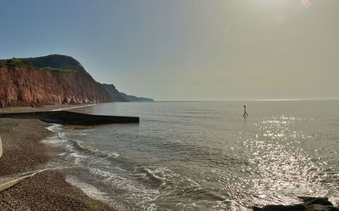 Sidmouth 602: L'Eau, Plan D'Eau, Côte, Cotiers Et Relief Océaniques, Mer, Horizon, Roche, Rive, Plage, Terrain