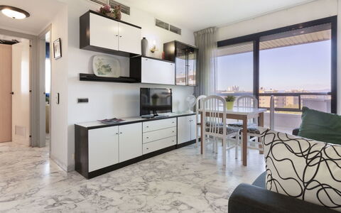 Cancun: Meubles, Pièce, Design Intérieur, Propriété, Salon, Bâtiment, Sol, Maison, Mur, Plafond