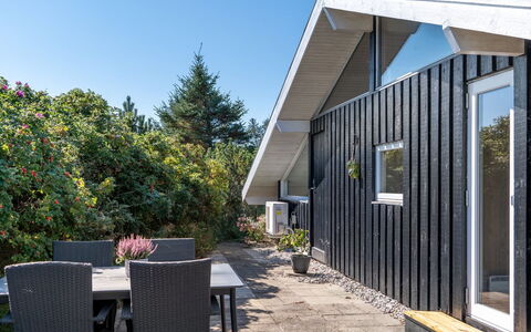 Greta - 2.5Km from the Sea: Bois, Domicile, Porche, Plate-Forme, Dur, Toit, Tache De Bois, Parquet, Eco Hôtel