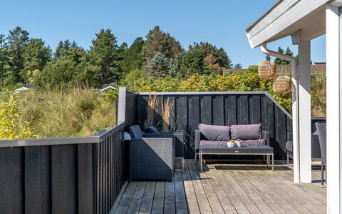 Greta - 2.5Km from the Sea: Bois, Domicile, Porche, Plate-Forme, Dur, Toit, Tache De Bois, Parquet, Eco Hôtel