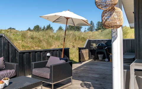Greta - 2.5Km from the Sea: Bois, Domicile, Porche, Plate-Forme, Dur, Toit, Tache De Bois, Parquet, Eco Hôtel