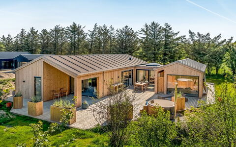 Silja - 900M from the Sea: Herbe, Prairie, Lot Terre, Chalet, Zone Rurale, Prairie, Batiments Jardin, Jardin, Cabanon