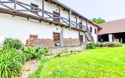 Logement:&nbsp;Spacious in Farmhouse 101.3