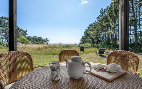Tatianna - 100M from the Sea: Bois, Domicile, Porche, Plate-Forme, Dur, Toit, Tache De Bois, Parquet, Eco Hôtel