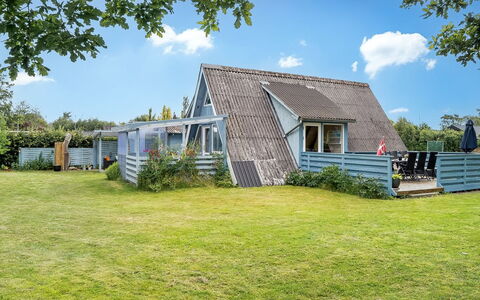 Annalia - 400M from the Sea