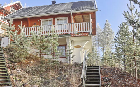 Mukalilla, Paritalo Sis Loppusiivouksen: Bois, Maison, Domicile, Chalet, Architecture, Toit, Pente, Siding, Biens, Porche