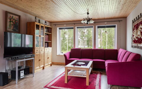 Jönsamåla: Meubles, Design Intérieur, Bois, Sol, Plafond, Sol, Salon, Canapé, Domicile, Pièce