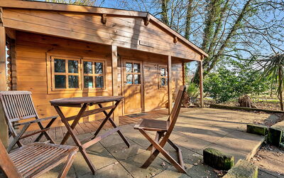 Woodland Lodge