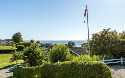 Raymond - 175M from the Sea: Arbuste, Jardin, Pelouse, Aménagement Paysager, Haie, Parc