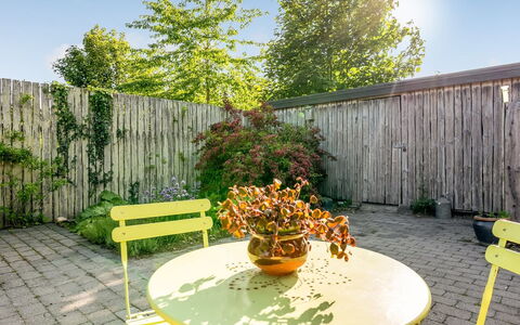 Meglena - 250M from the Sea: Herbe, Prairie, Lot Terre, Chalet, Zone Rurale, Prairie, Batiments Jardin, Jardin, Cabanon