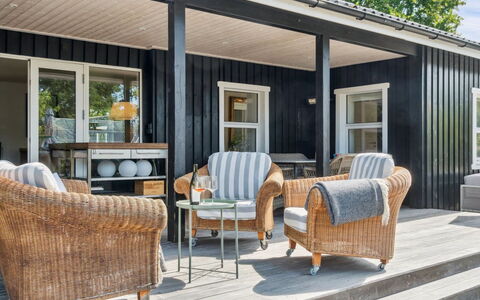 Botwith - 125M from the Sea: Domicile, Chalet, Porche, Siding, Ferme, Structure En Plein Air