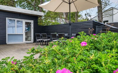 Donka - 25M from the Sea