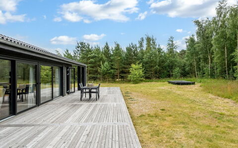 Sighvat - 300M from the Sea: Bois, Domicile, Porche, Plate-Forme, Dur, Toit, Tache De Bois, Parquet, Eco Hôtel