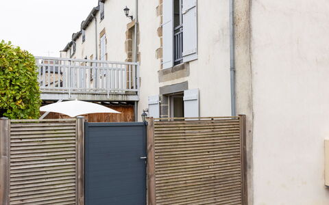 La Tréherais: Appartement, Balcon, Condominium, Chaise, Aluminium, Balustrade, Dur, Daylighting, Appartement Penthouse, Plate-Forme