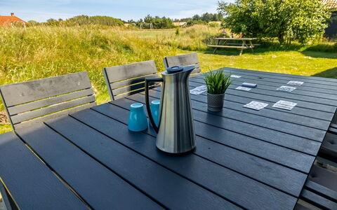 Ernesta - from the Sea: Herbe, Prairie, Lot Terre, Chalet, Zone Rurale, Prairie, Batiments Jardin, Jardin, Cabanon