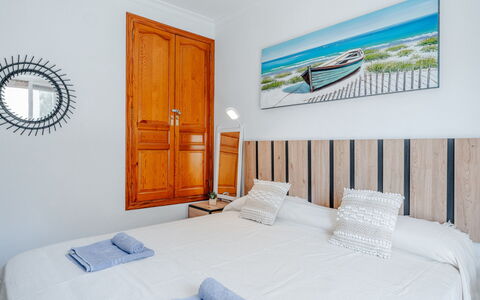 Fa: Bois, Meubles, Chambre, Literie, Lit, Drap De Lit, Linge, Cadre De Lit, Dur, Tache De Bois