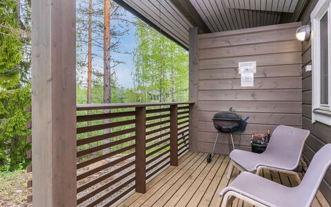 Joutsen: Lot Terre, Biens, Porche, Aménagement Paysager, Dur, Eco Hôtel, Batiments Jardin, Plate-Forme, Ferme, Passerelle