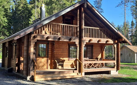 Alapytinki: Bois, Chalet, Cabane En Rondins, Toit, Dur, Siding, Cabane, Batiments Jardin, Tache De Bois, Porche