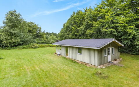Göran - 30Km from the Sea: Chalet, Arrière-Cour, Cour, Batiments Jardin, Cabanon, Siding, Mobilier De Jardin, Cabane En Rondins, Structure En Plein Air, Cabane