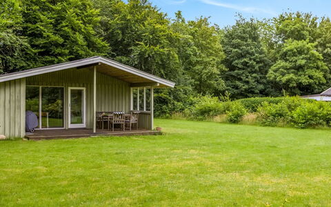 Göran - 30Km from the Sea: Chalet, Arrière-Cour, Cour, Batiments Jardin, Cabanon, Siding, Mobilier De Jardin, Cabane En Rondins, Structure En Plein Air, Cabane