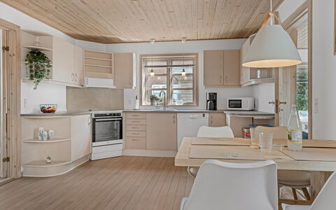 Antine - 400M from the Sea: Appartement, Condominium, Biens, Balcon, Villa, Hôtel