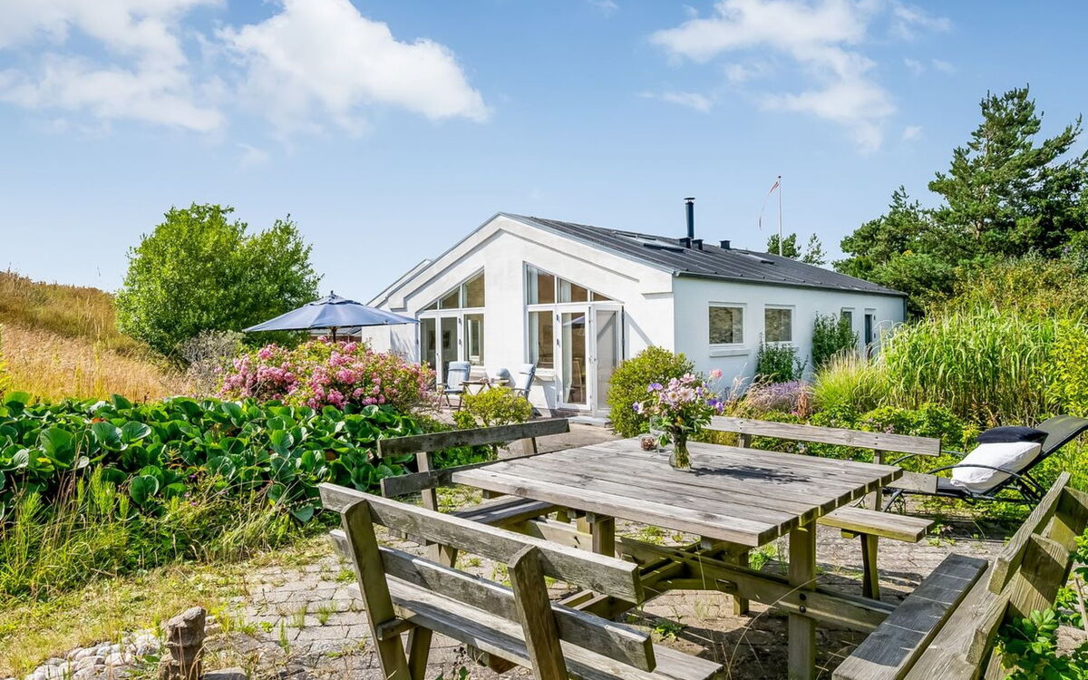 Idalia - 600M from the Sea