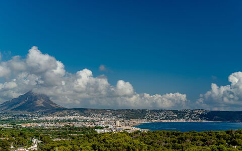 Vista Panoramica: Ciel, Bleu, Jour, Horizon, Nuage, Cotiers Et Relief Océaniques, Côte, Mer, Océan, Cumulus
