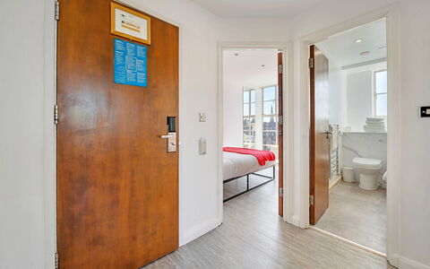 London Kensington 602: Maison, Chalet, Gelé, Village, Village De Montagne, Recours, Neige, L'Hiver, Alpes