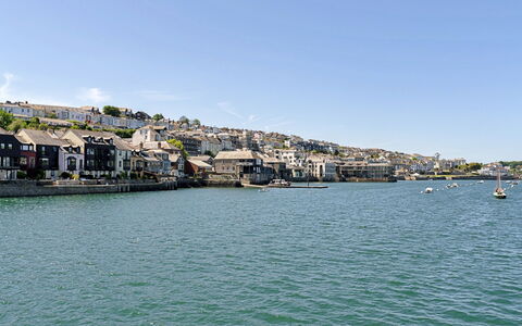 Falmouth 602: Maison, Chalet, Gelé, Village, Village De Montagne, Recours, Neige, L'Hiver, Alpes