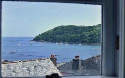 Cliff House, Kingsand: Maison, Chalet, Gelé, Village, Village De Montagne, Recours, Neige, L'Hiver, Alpes