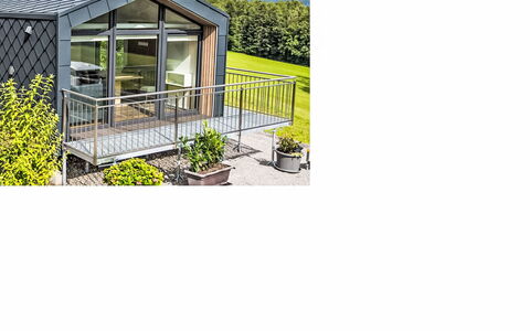 Karoline: Jardin, Batiments Jardin, Cabanon, Cour, Structure En Plein Air