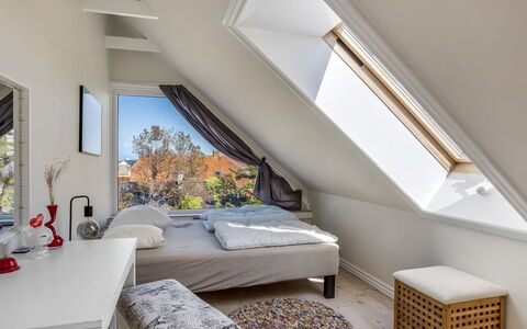 Paale - 208M from the Sea: Chambre, Lit, Design Intérieur, Meubles, Plafond, Bois, Linge, Sol, Drap De Lit, Literie