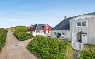 Hildegerd - 100M from the Sea