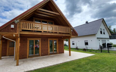 Seeblick 21: Bois, Toit, Chalet, Dur, Tache De Bois, Conception, Structure En Plein Air, Porche, Planche