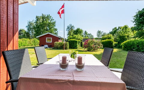 Viktoria - 500M from the Sea: Herbe, Prairie, Lot Terre, Chalet, Zone Rurale, Prairie, Batiments Jardin, Jardin, Cabanon