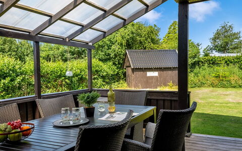 Nicklas - 250M from the Sea: Chalet, Arrière-Cour, Cour, Batiments Jardin, Cabanon, Siding, Mobilier De Jardin, Cabane En Rondins, Structure En Plein Air, Cabane