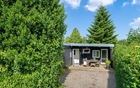 Nicklas - 250M from the Sea: Chalet, Arrière-Cour, Cour, Batiments Jardin, Cabanon, Siding, Mobilier De Jardin, Cabane En Rondins, Structure En Plein Air, Cabane