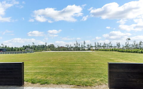 Alisia - 900M from the Sea: Herbe, Prairie, Lot Terre, Chalet, Zone Rurale, Prairie, Batiments Jardin, Jardin, Cabanon