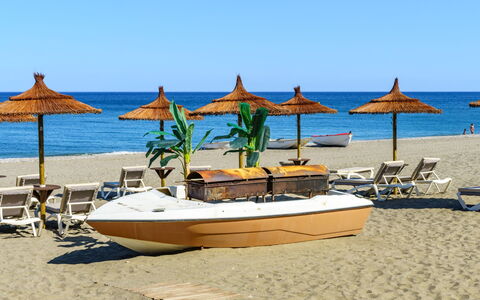 Manilva 643: Mobilier De Jardin, Parapluie, Plage, Ombre, Mer, Loisir, Vacances, Rive, Le Sable, Côte