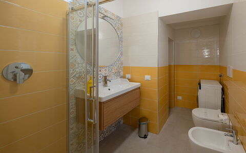 Aselli Home: Sol, Luminaire Plomberie, Design Intérieur, Sol, Salle De Bains, Plomberie, Évier, Tuile, Robinet, Lavabo