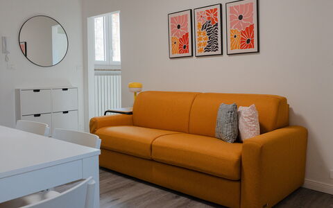 Aselli Home: Meubles, Canapé, Design Intérieur, Sol, Bois, Sol, Salon, Appartement, Pièce
