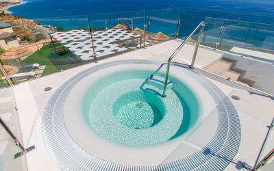 Bayviewhill Luxury Free Spa & Padle
