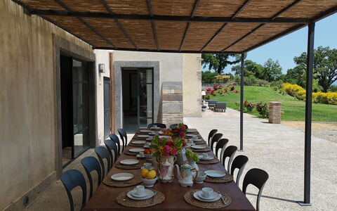 Villa Sassinoro: Meubles, Mobilier De Jardin, Table, Chaise, Tableau De Plein Air, Table Cuisine Et Salle A Manger, Ombre, Structure En Plein Air, Patio, Jardin