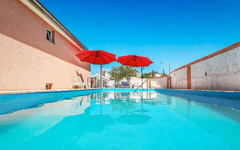 Maja: Bleu, Piscine, Composite, Recours, Mobilier De Jardin, Loisir, Hôtel, Eco Hôtel, Thermes, Parapluie