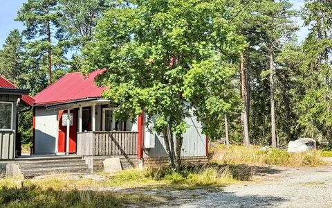 Lugnet: Arbre, Feuille, Bois, Branche, Maison, Domicile, Chalet, Toit, Arbuste, Zone Rurale