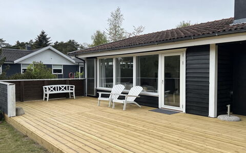 Marja - 350M from the Sea: Herbe, Prairie, Lot Terre, Chalet, Zone Rurale, Prairie, Batiments Jardin, Jardin, Cabanon