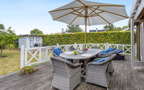 Elviira - 200M from the Sea: Domicile, Chalet, Porche, Siding, Ferme, Structure En Plein Air