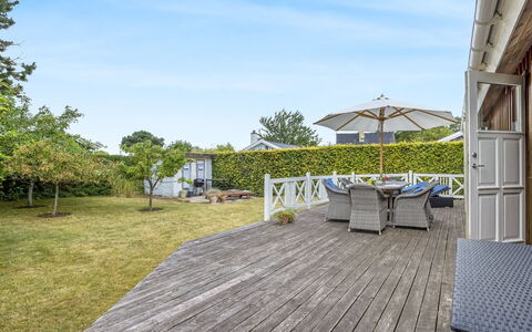Elviira - 200M from the Sea: Domicile, Chalet, Porche, Siding, Ferme, Structure En Plein Air